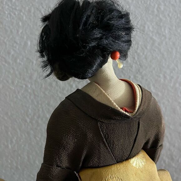 Vintage Geisha Doll Japanese Red Yellow Obi Sash Brown Tan Kimono 15.5” 70’s EUC - Picture 7 of 9